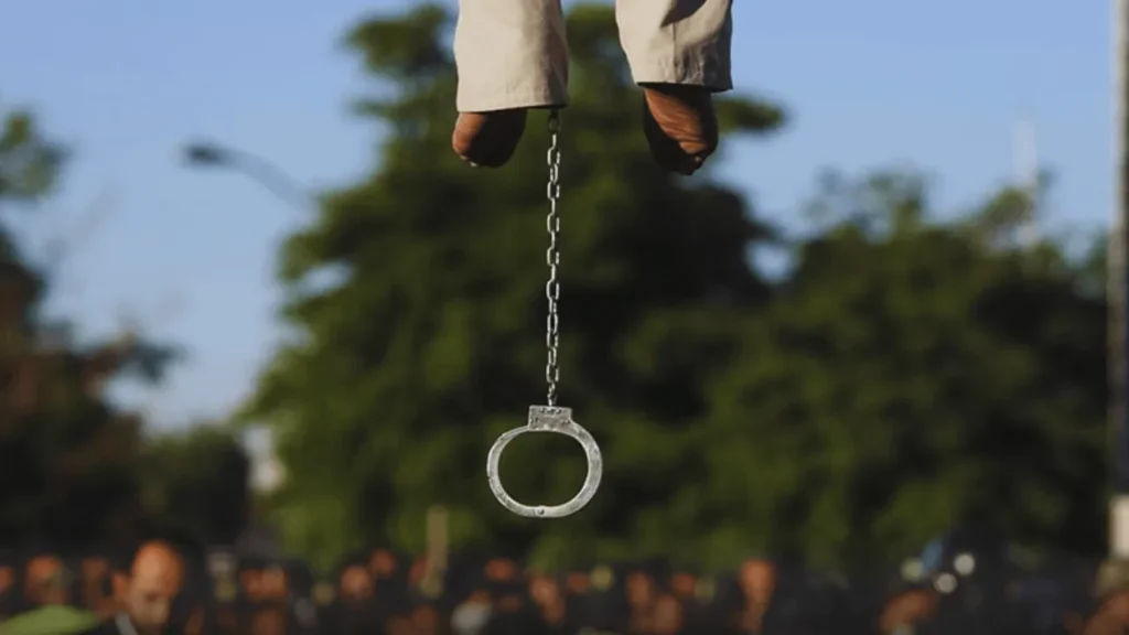 Man Hanged In Front Of People